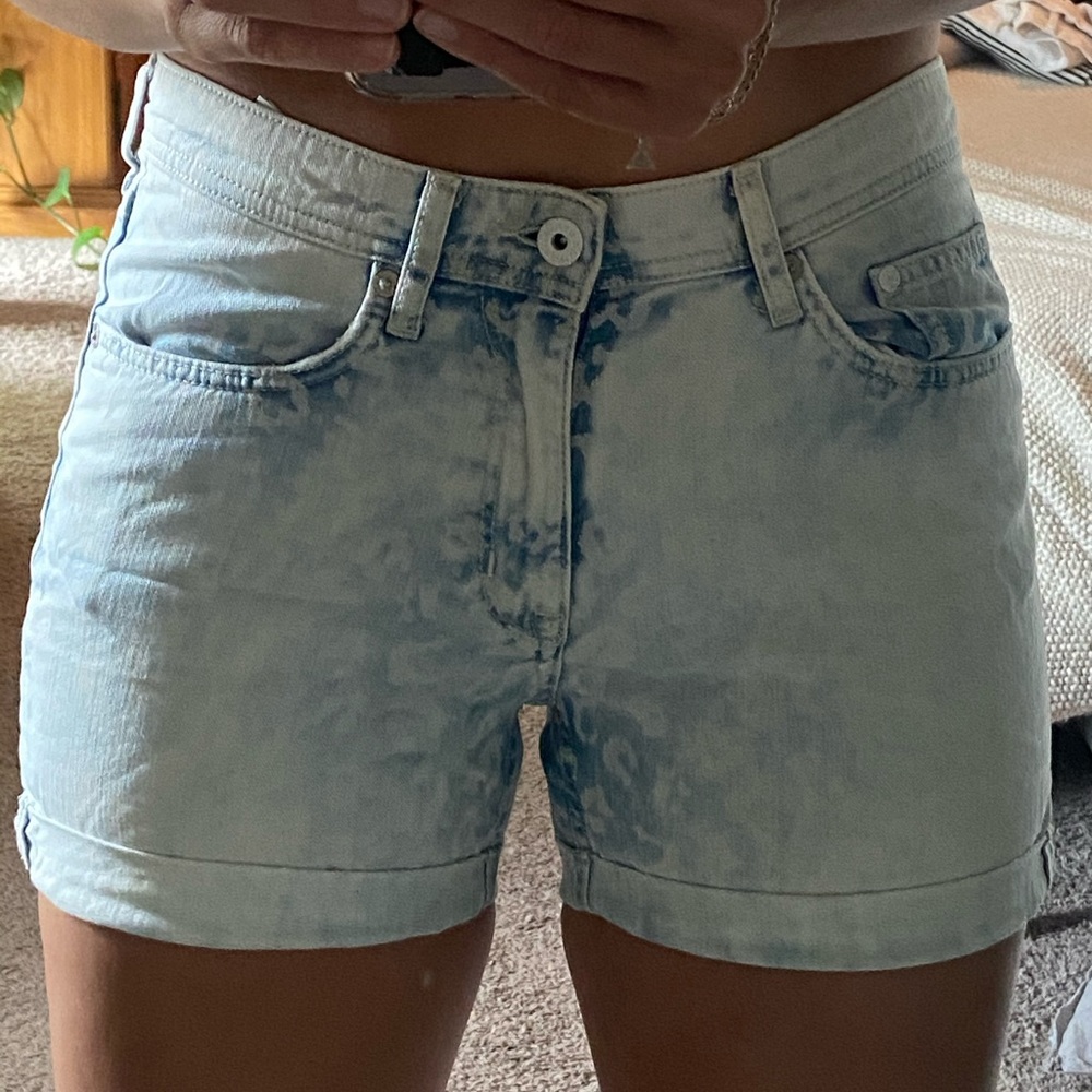 Leopard denim shorts